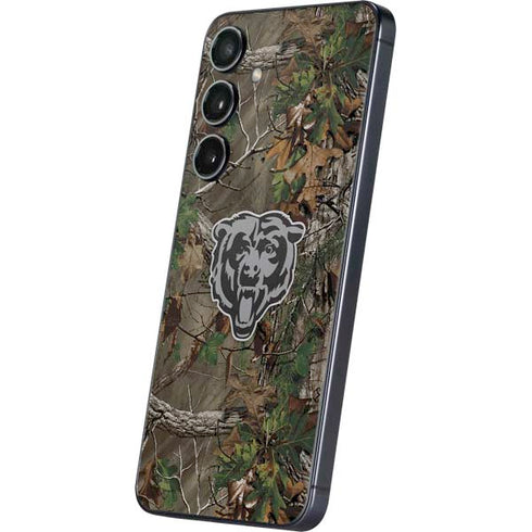 NFL Chicago Bears Realtree Xtra Green Camo Galaxy S25 Skin